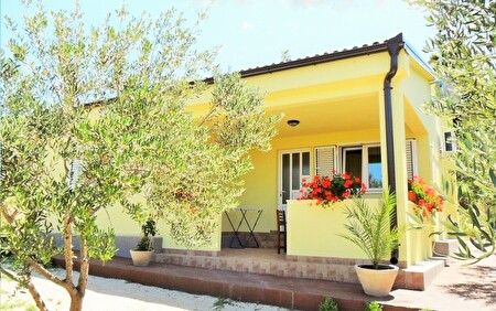 Croatia Vacation Rentals Apartment House Villa Beach Seafront